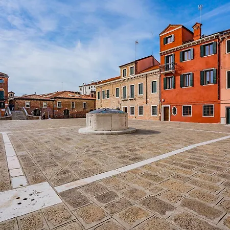 Apartman Dimora San Trovaso Enchanting Four-bedrooms Velence