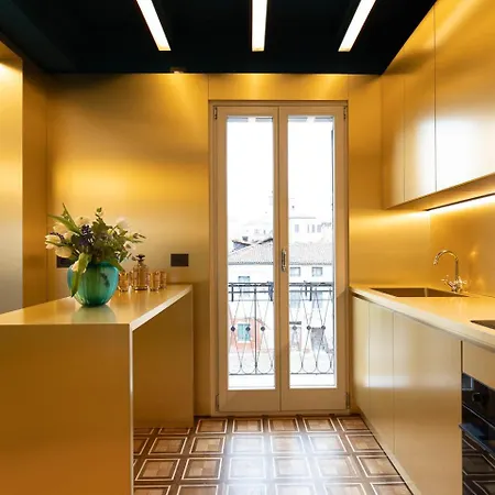 Apartman Dimora San Trovaso Enchanting Four-bedrooms *