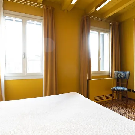 Apartman Dimora San Trovaso Enchanting Four-bedrooms Velence