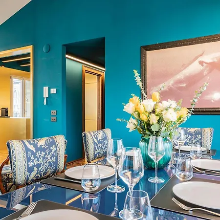 Dimora San Trovaso Enchanting Four-bedrooms * Wenecja