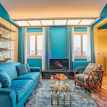 Dimora San Trovaso Enchanting Four-bedrooms Appartamento