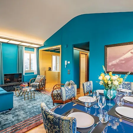 Dimora San Trovaso Enchanting Four-bedrooms Wenecja