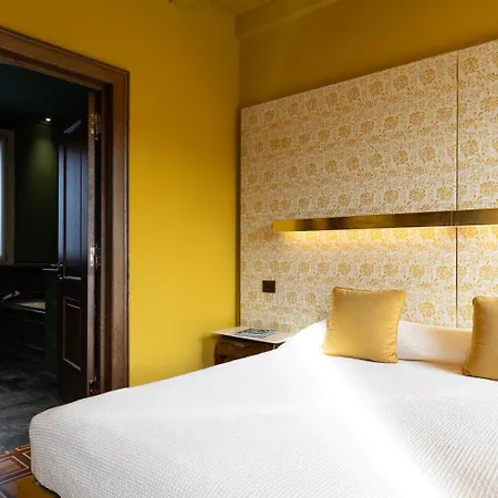 Dimora San Trovaso Enchanting Four-bedrooms * Venezia