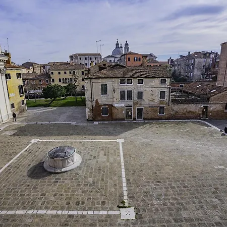 Dimora San Trovaso Enchanting Four-bedrooms Appartamento *
