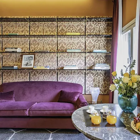 Dimora San Trovaso Stylish Four-bedroom House In Apartament *